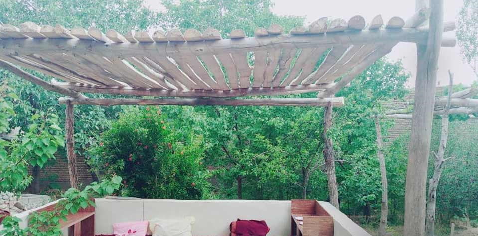 اقامتگاه بوم گردی کوهسار گنجان رابر