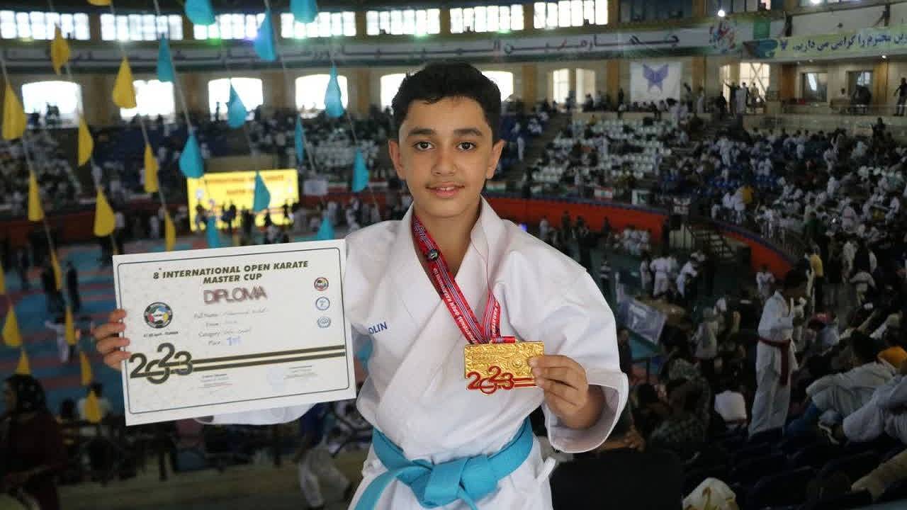, کاراته کای کرمانی فاتح مسابقات بین‌المللی مستر کاپ کشور