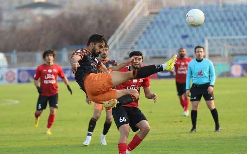 , دوازدهمین مصاف لیگ برتری مس کرمان و تراکتور