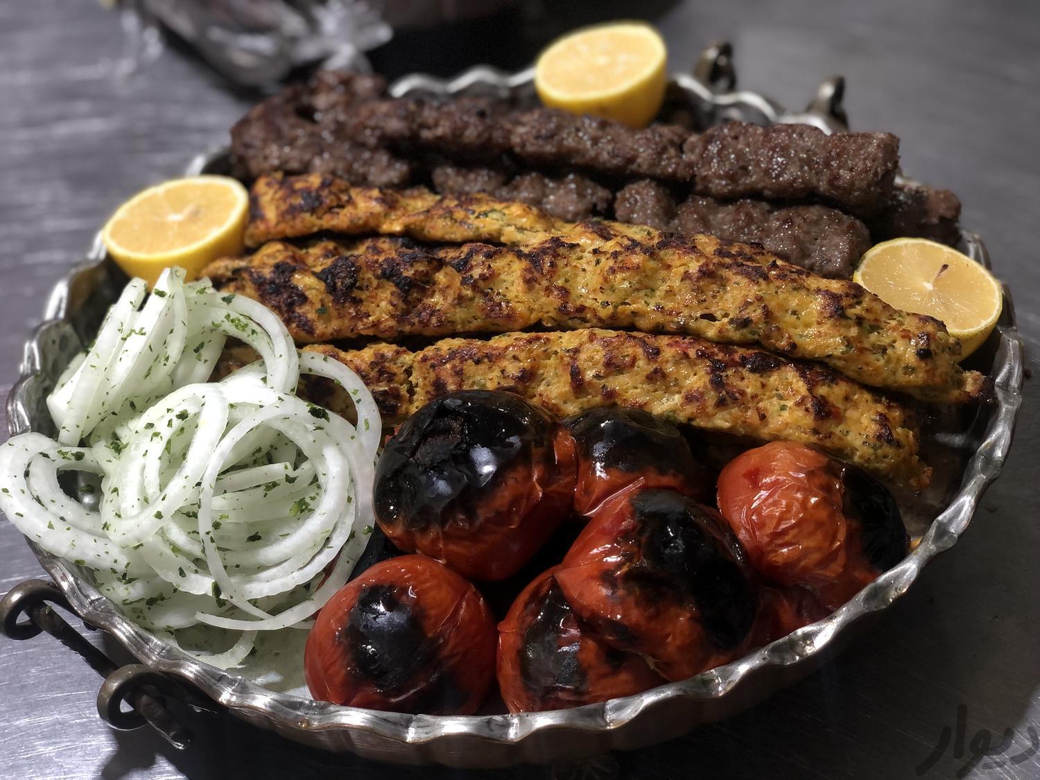 , رستوران دایی علی زرند