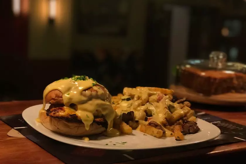 , کافه ریبار زرند