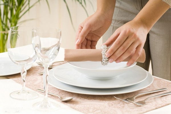 , تالار پذیرایی قصر ورسای سیرجان