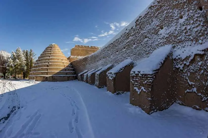 باغ بمید سیرجان