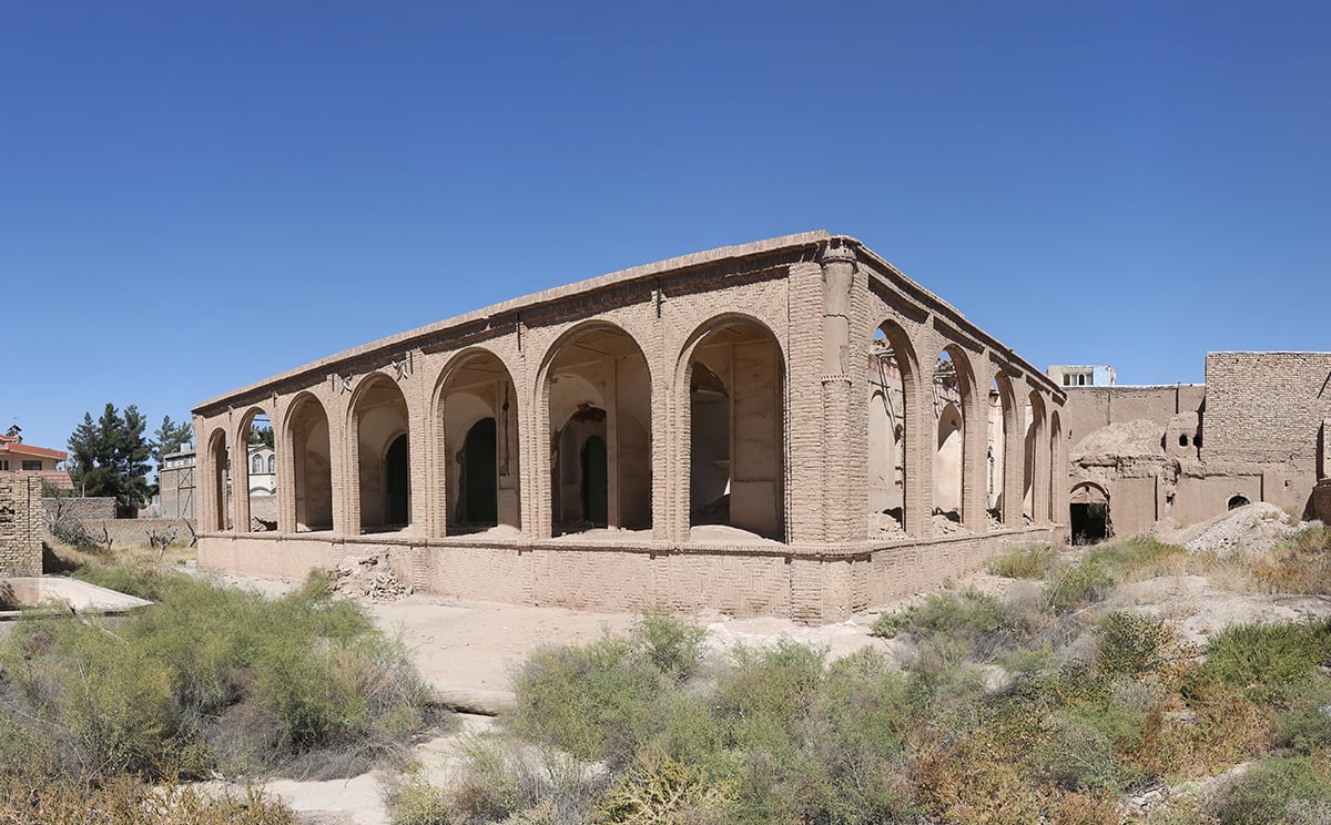 عمارت صدرزاده سیرجان