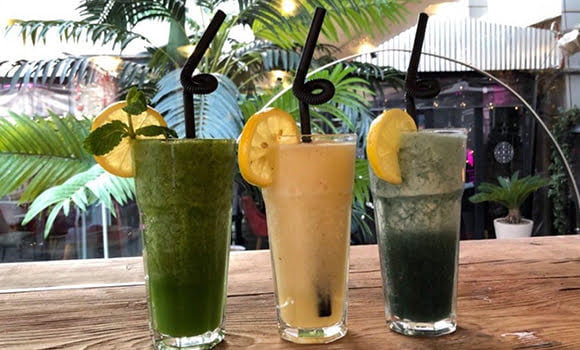 , کافه لایف بم