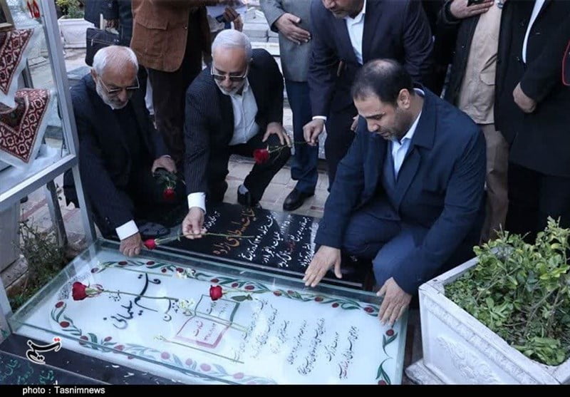 , وزیر آموزش و پرورش به مقام شامخ شهید سلیمانی ادای احترام کرد