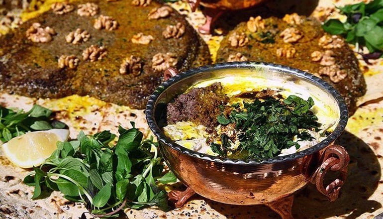 , رستوران هخامنش شهربابک