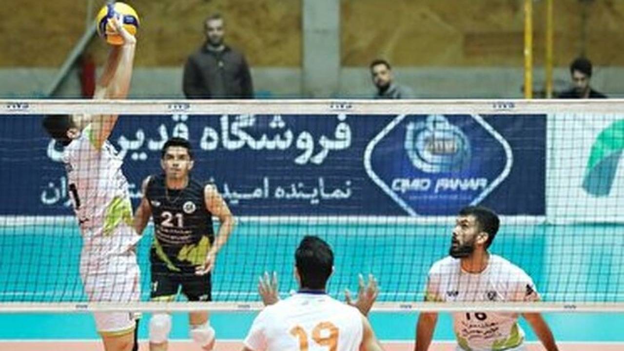 , رکورد زنی مس شهربابک و پیروزی مس کرمان در لیگ دسته یک والیبال کرمان