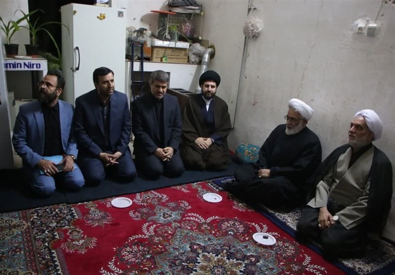 , رئیس دیوان عالی کشور با خانواده شهدای تروریستی کرمان دیدار و گفتوگو کرد