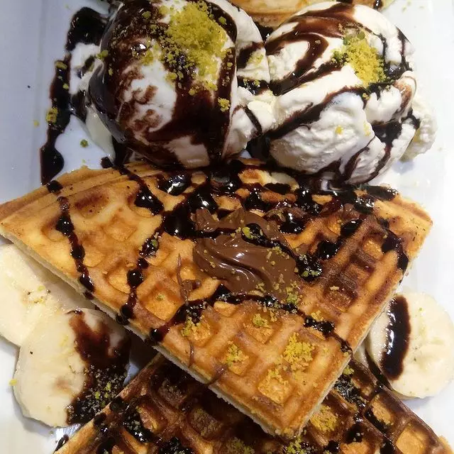 , کافه ترافیک شهربابک