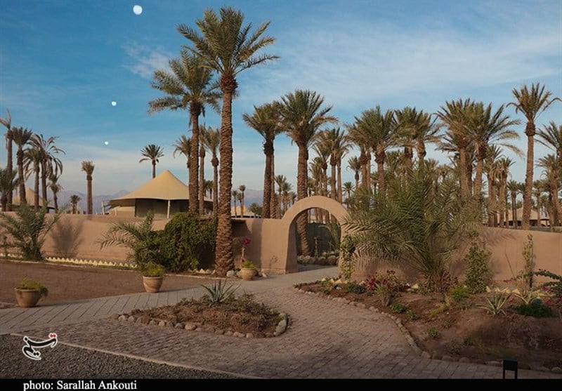 , افتتاح اکوکمپ گردشگری ستاره لوت در روستای ملک آباد شهداد