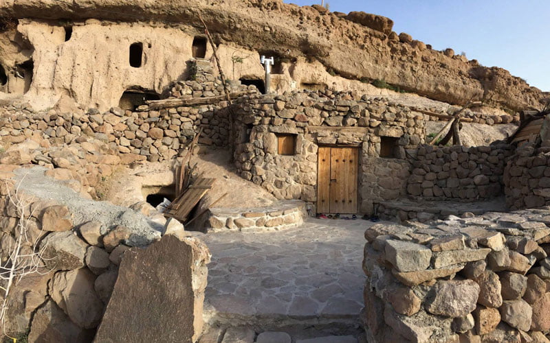 , روستای دستکند میمند شهربابک