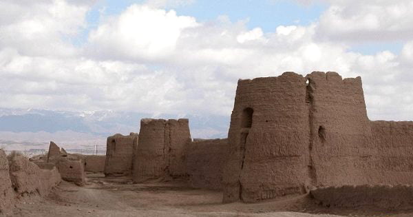 , قلعه میش پدام کهنوج