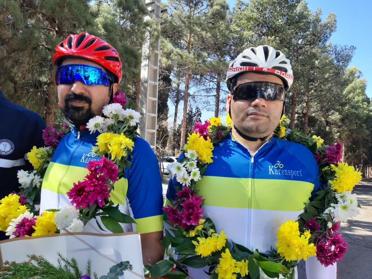 , بازگشت رکاب زن روشندل سیرجانی از عمان