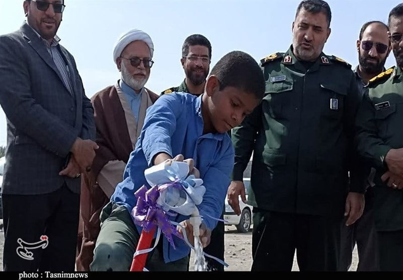 , افتتاح بیش از ۱۶۸ میلیارد پروژه محرومیت‌زدایی دهه فجر در جنوب استان کرمان