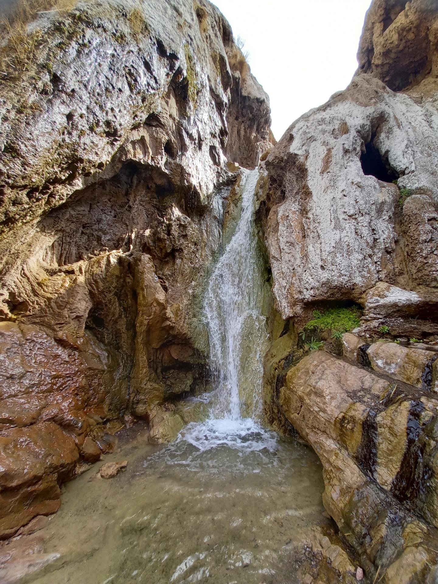 , آبشار مکی راور