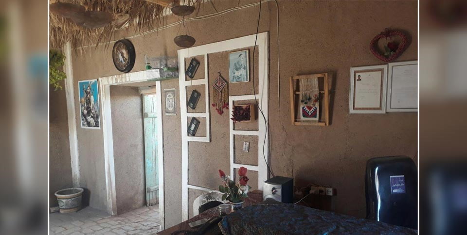 , اقامتگاه بوم گردی قلعه باغ انار