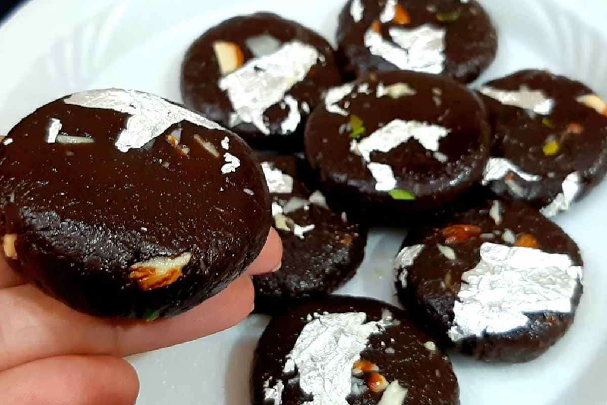 , مستوک شیرینی قلعه گنج