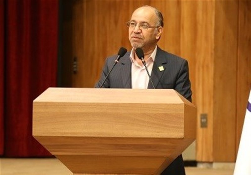 , خبرنگاران با جسارت برای حل مشکلات و مسائل جامعه گام بردارند