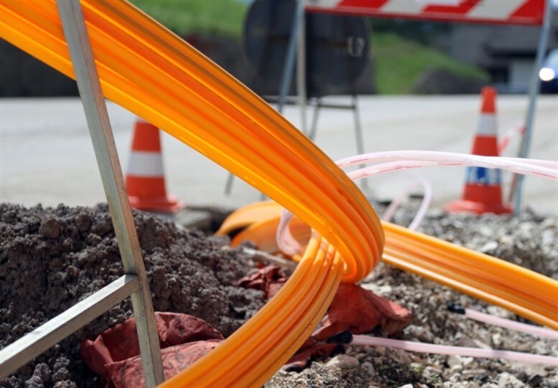 , شهرداری‌های کرمان همکاری خوبی با اجرای پروژه فیبرنوری ندارند