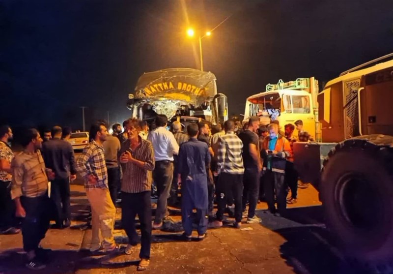 , ۳ مصدوم در تصادف اتوبوس زائران پاکستانی در شرق استان کرمان