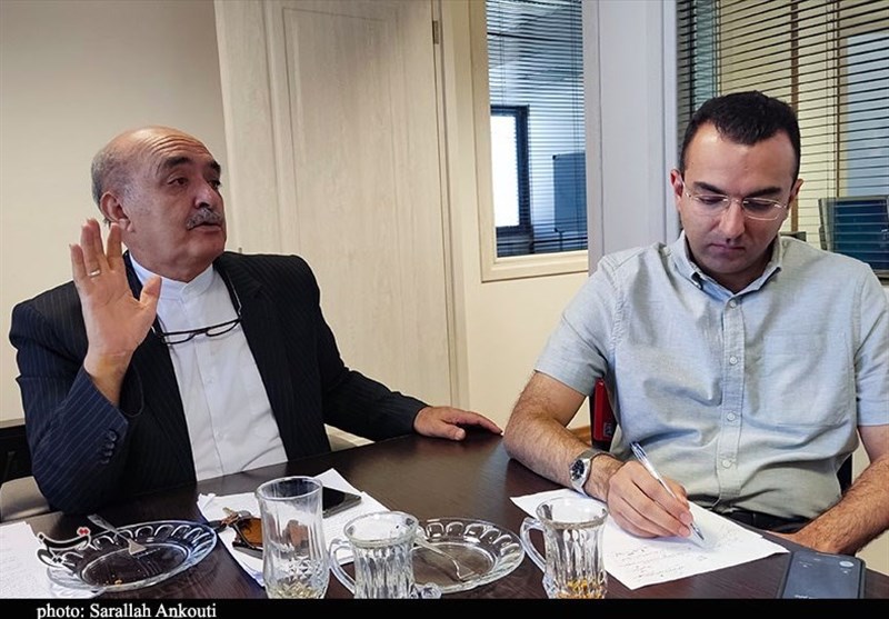 , داروخانه‌ها به بیمه شدگان تامین اجتماعی خدمات نمی‌دهند