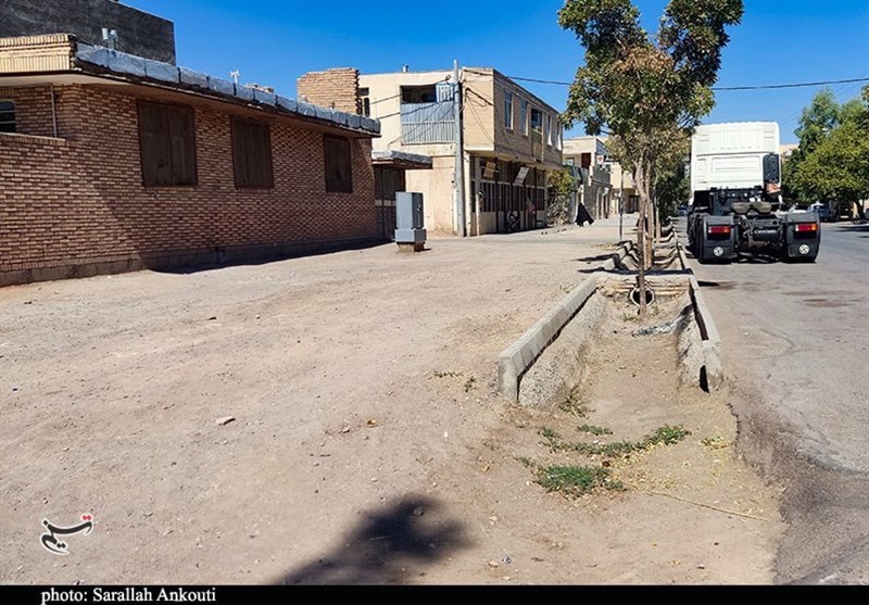 , خیابان خبرنگار کرمان به‌حال‌خود رهاشده؛ آقای شهردار کجایید؟