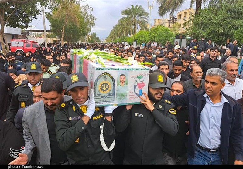 , وداع مردم جیرفت با شهید مدافع امنیت «رضا درینی»