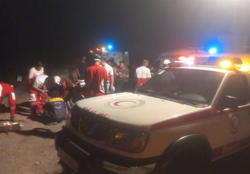 , ۴۸ نفر در واژگونی اتوبوس در محور باغین مجروح شدند