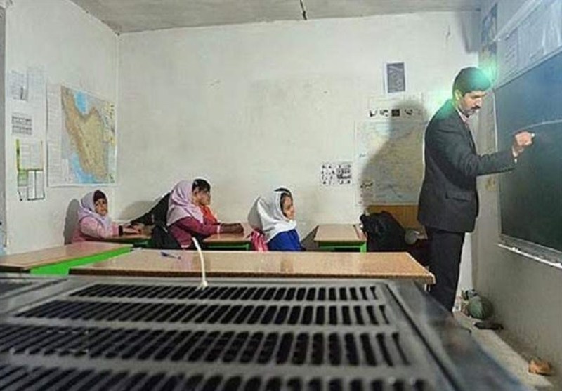 , ۲۰۰۰ کلاس درس استان کرمان هنوز با بخاری گازی گرم می‌شوند/نبرد نوسازی مدارس با سرمای ناایمن