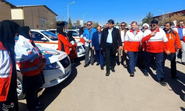 رونمایی از ۷۳ دستگاه خودروی امدادی هلال‌احمر کرمان