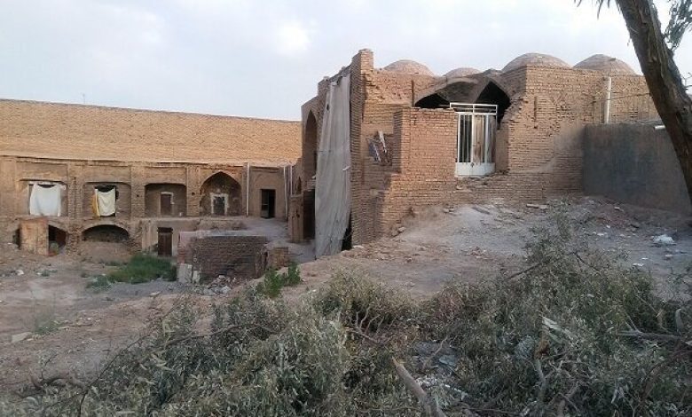 کاروانسرای جَر؛ گنجینهای فراموششده در دل بازار تاریخی کرمان