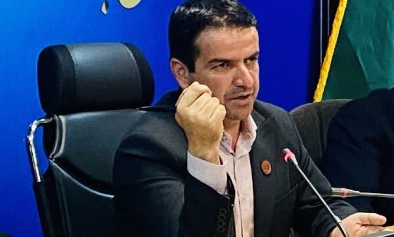 کریم قاسمی: انبارهای ذخایر کالاهای اساسی در استان کرمان تکمیل است