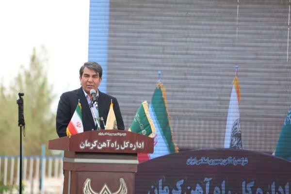 , استاندار کرمان: روند اجرای راهآهن سیرجان-کرمان تسریع میشود