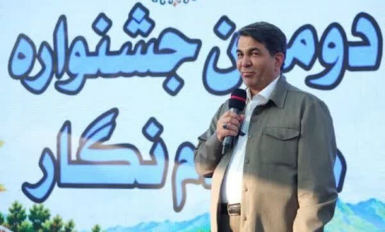 استاندار کرمان: مجتمع کشت و صنعت در شهرستان بردسیر احداث می شود