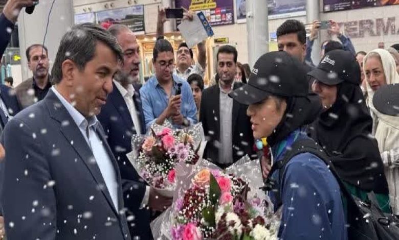 استاندار کرمان از دو دختر مدال آور کاراته آسیا استقبال و تقدیر کرد