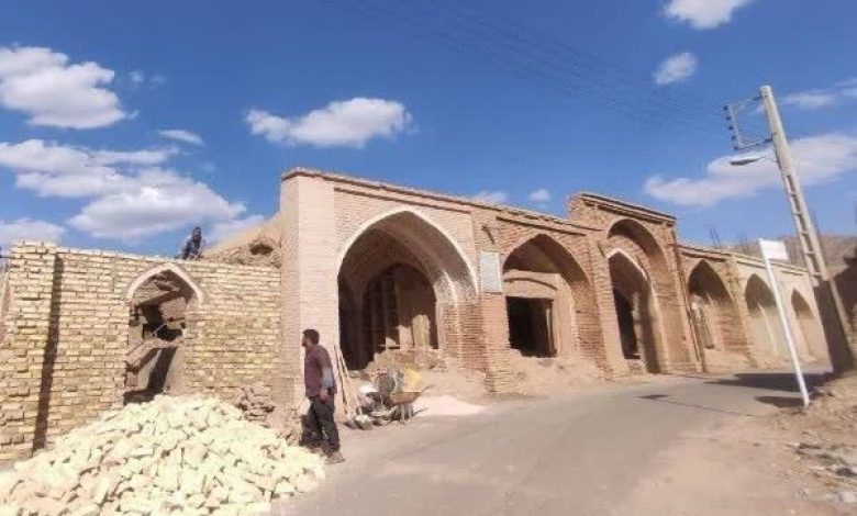 آغاز مرحله جدید مرمت تیمچه تاریخی علیخان در کوهبنان